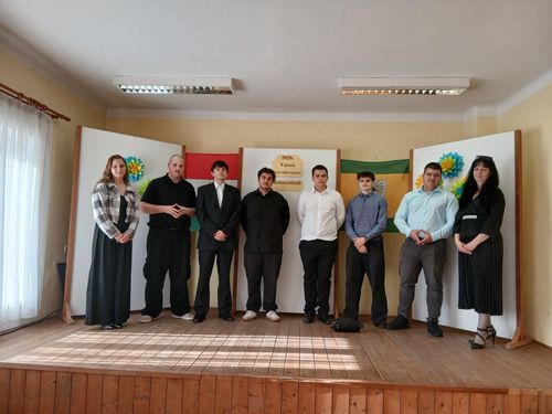 Költészet napi versmondó verseny Balatonfűzfőn